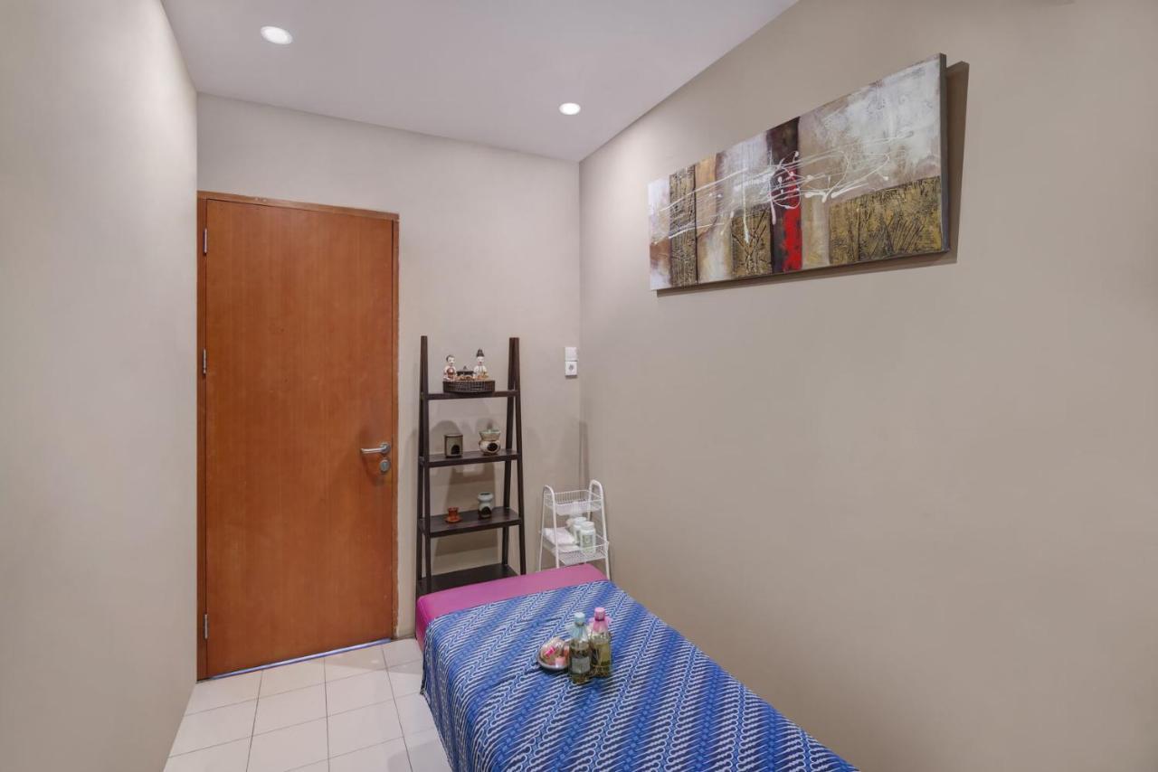 Quest Darmo - By Aston 3* Surabaya