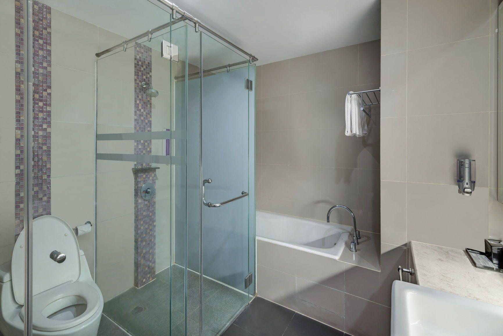 Quest Darmo - By Aston Hotel Surabaya
