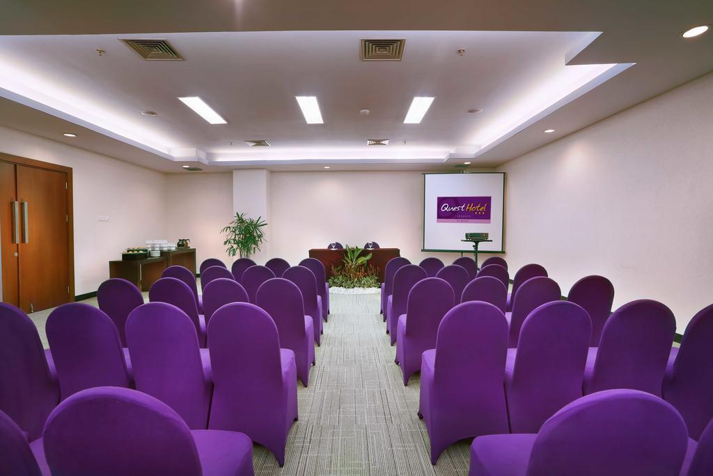 Quest Darmo - By Aston Surabaya