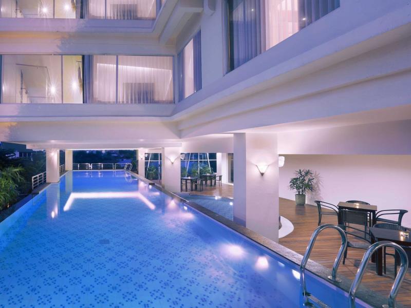 Hotel Quest Darmo - By Aston Surabaya